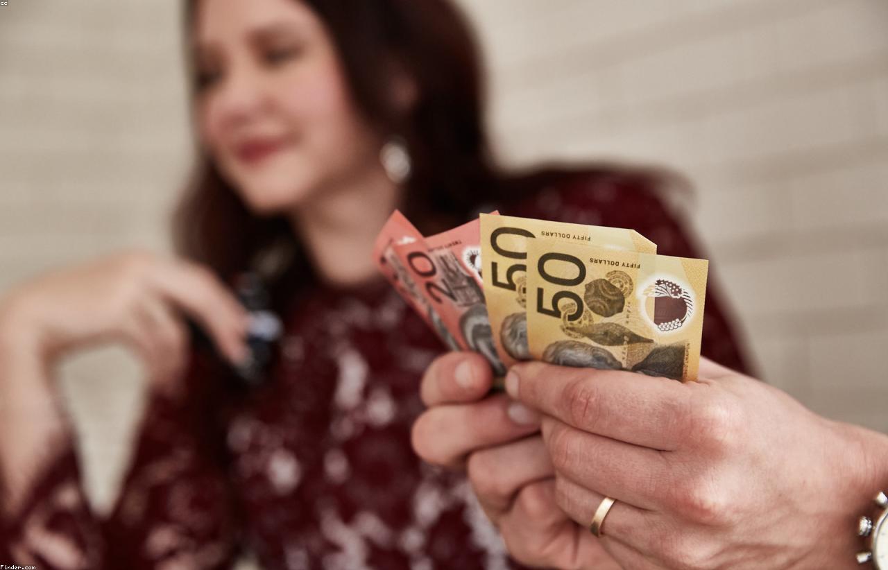 Balance Transfer Cards: When The Fee Is Worth Considering