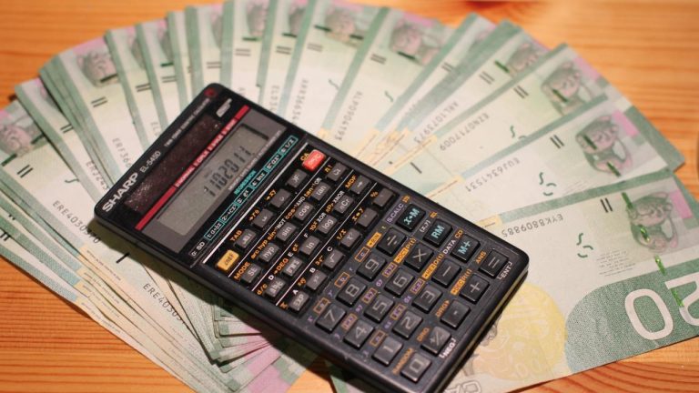 Credit Card Minimum Payments: Why Balances Barely Move